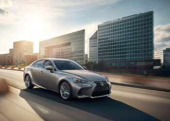 2019 lexus is 300 review