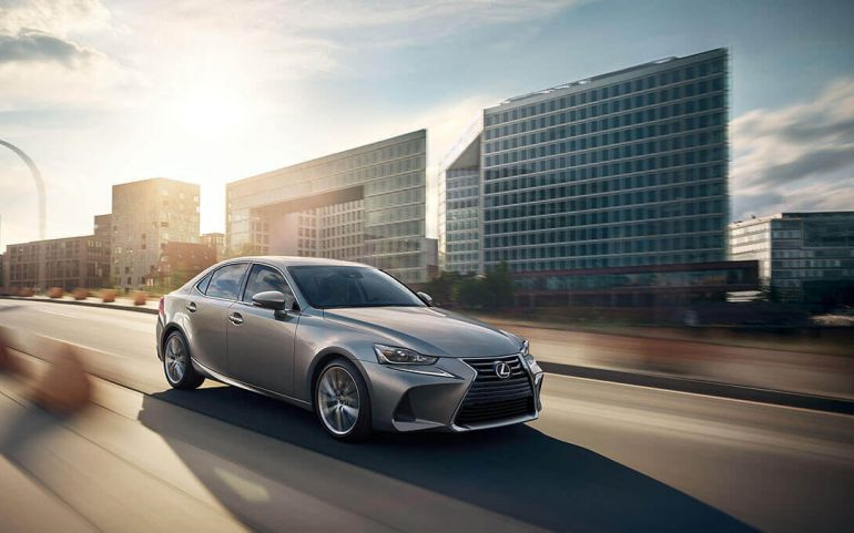2019 lexus is 300 review