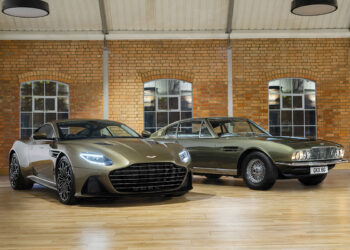 Aston Martin DBS Superlegerra